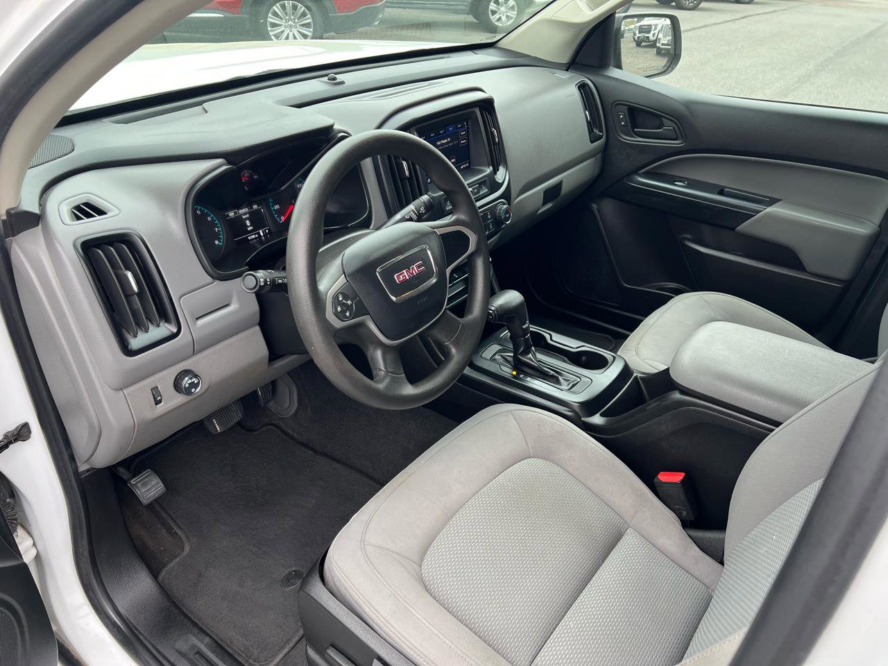 Used 2020 GMC Canyon 2WD Crew Cab w/ Convenience Package image 13