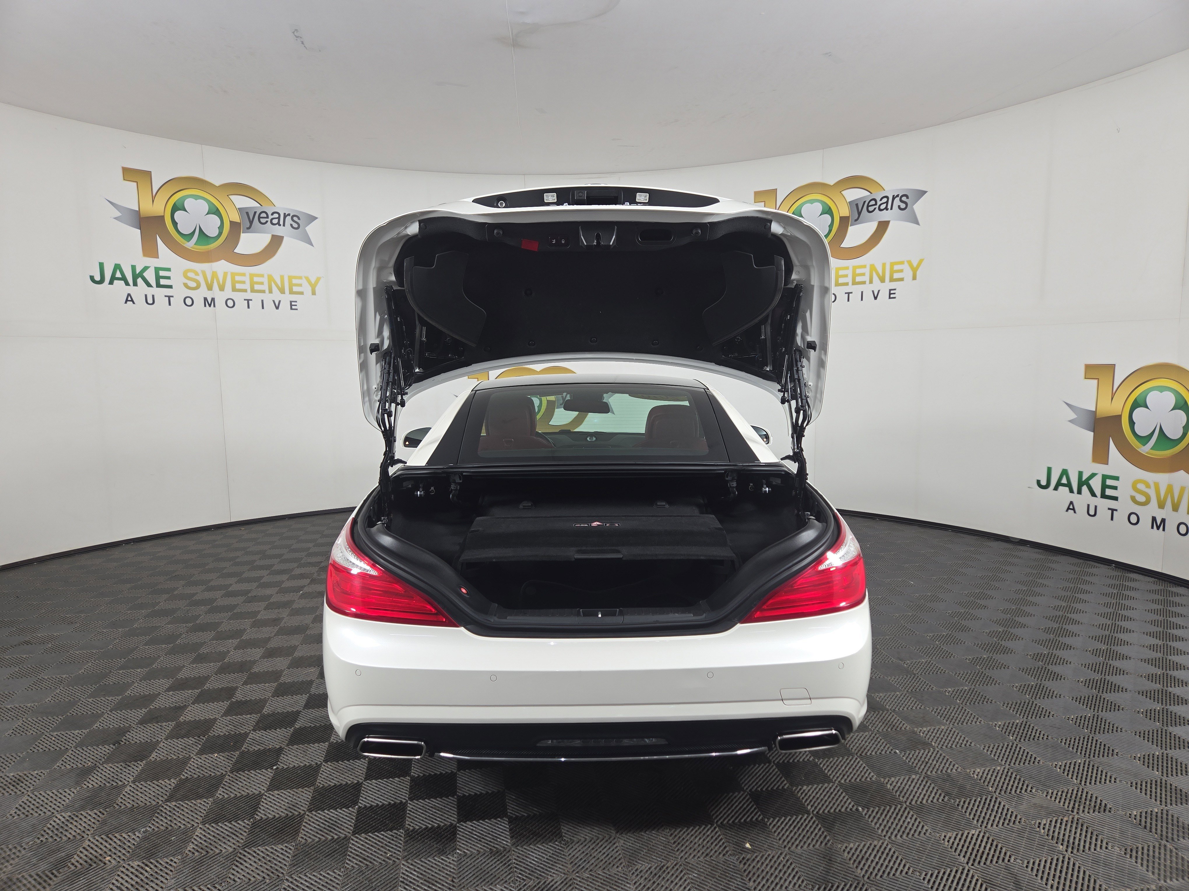 Used 2016 Mercedes-Benz SL 550 image 33