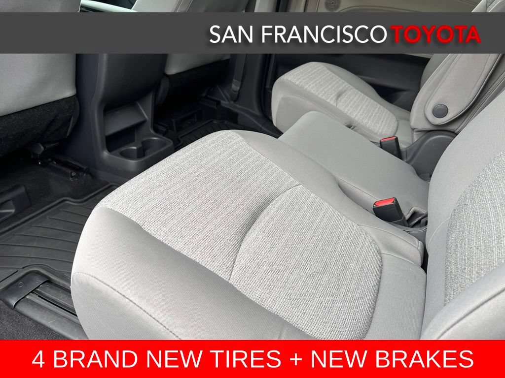 Certified 2021 Toyota Sienna LE FWD image 16