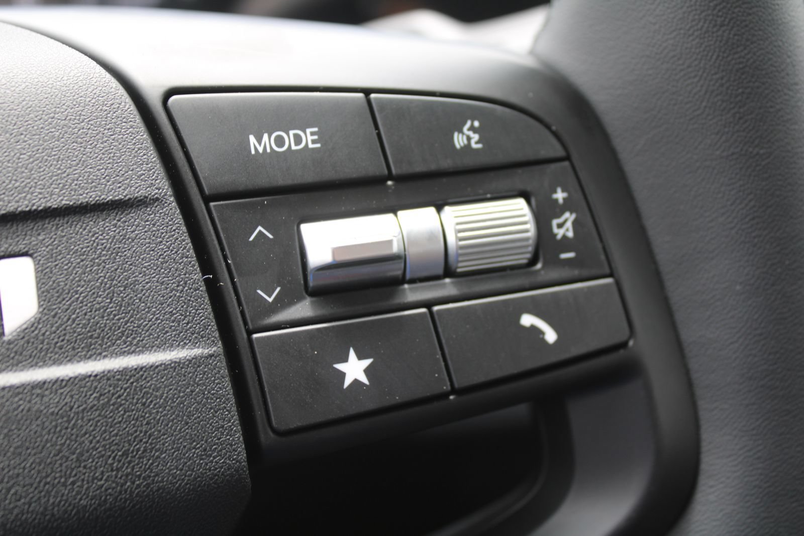 Certified 2025 Kia K4 EX FWD image 28