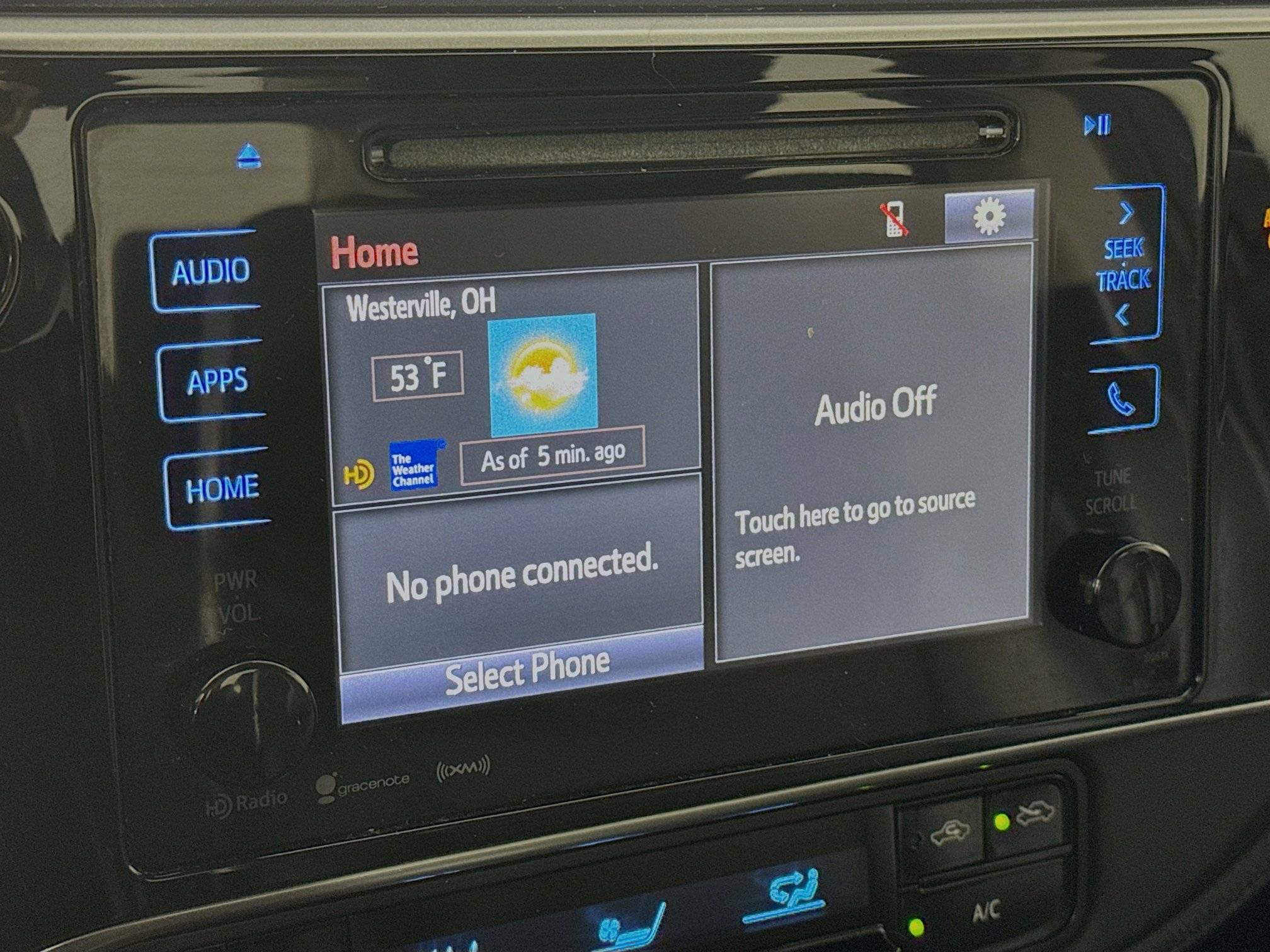 Used 2017 Toyota Corolla SE image 14