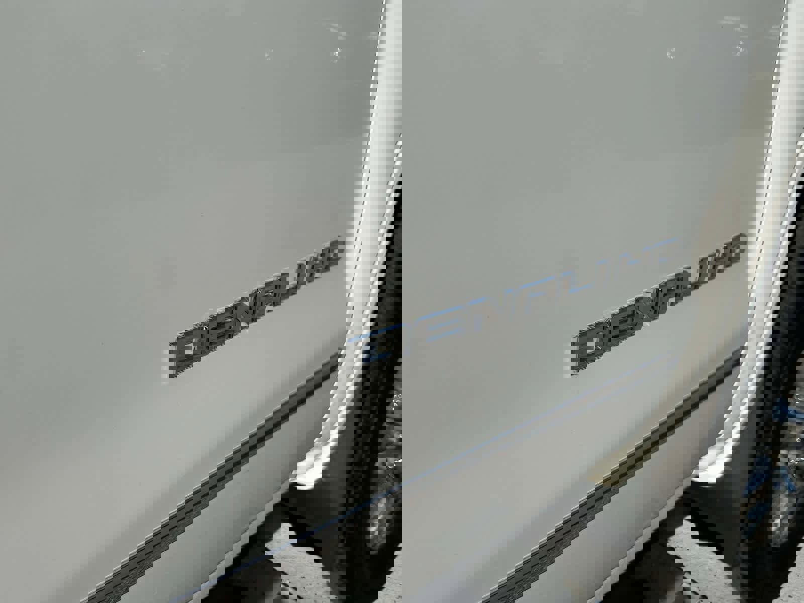 Used 2017 GMC Sierra 2500 Denali w/ Suspension Package, Off-Road image 8