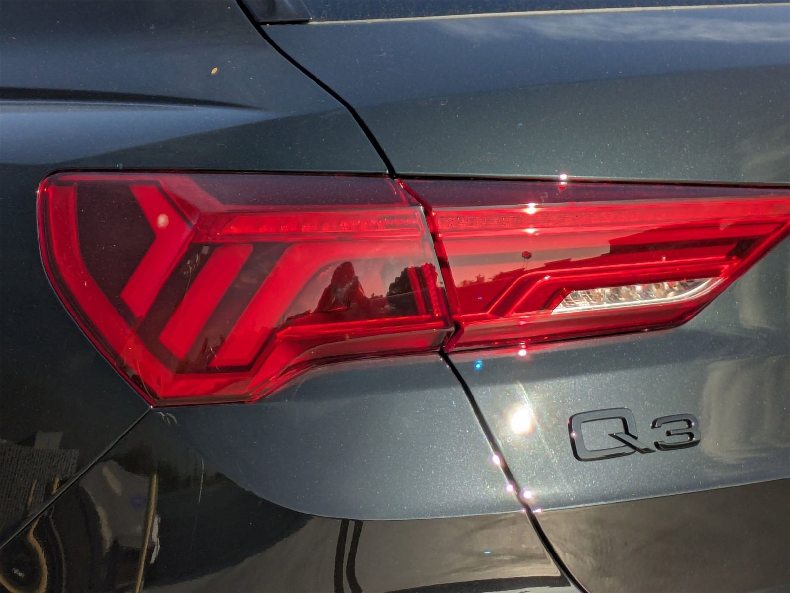 New 2025 Audi Q3 2.0T Premium Plus image 14