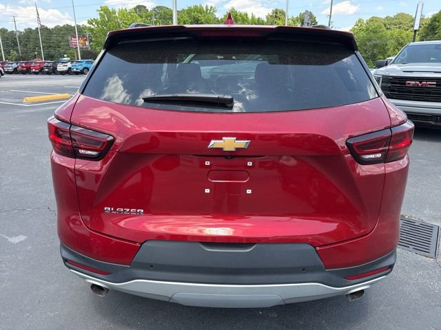 Used 2024 Chevrolet Blazer LT w/ Convenience Package FWD image 4