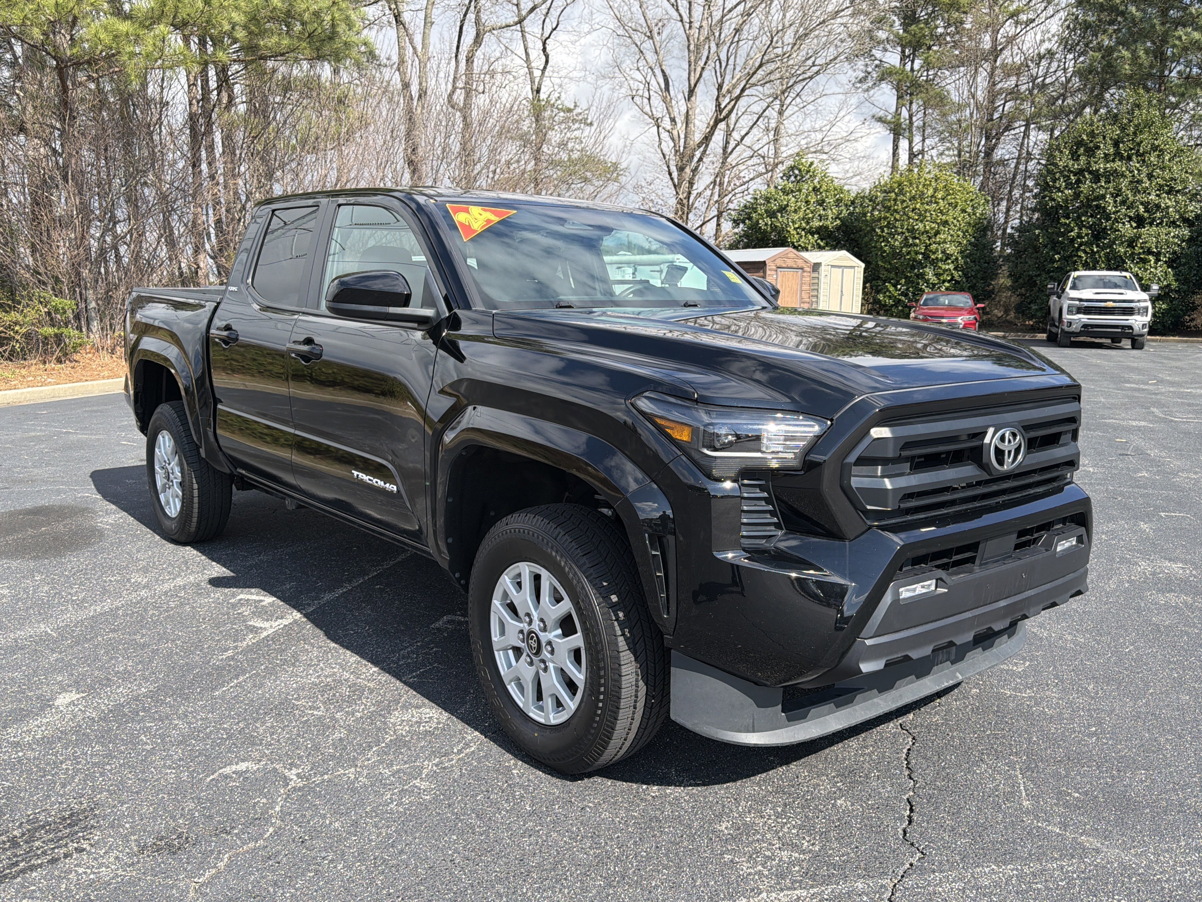 Used 2024 Toyota Tacoma SR5 image 3