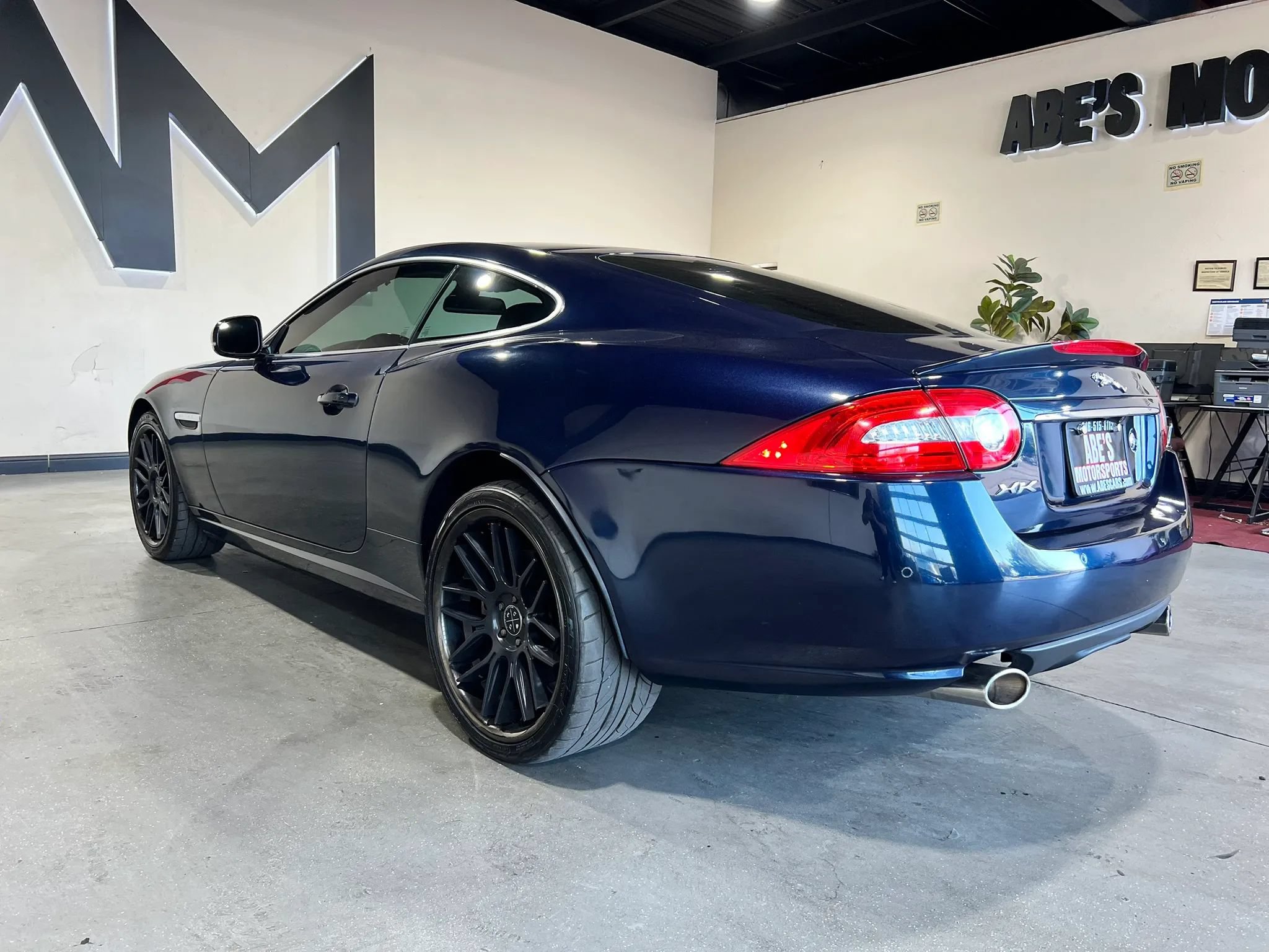 Used 2013 Jaguar XK Coupe RWD image 6