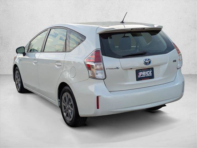Used 2017 Toyota Prius V Two image 7