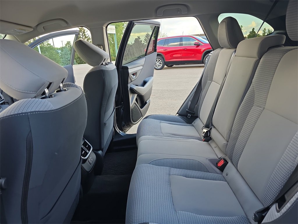 Used 2023 Subaru Outback Premium image 15