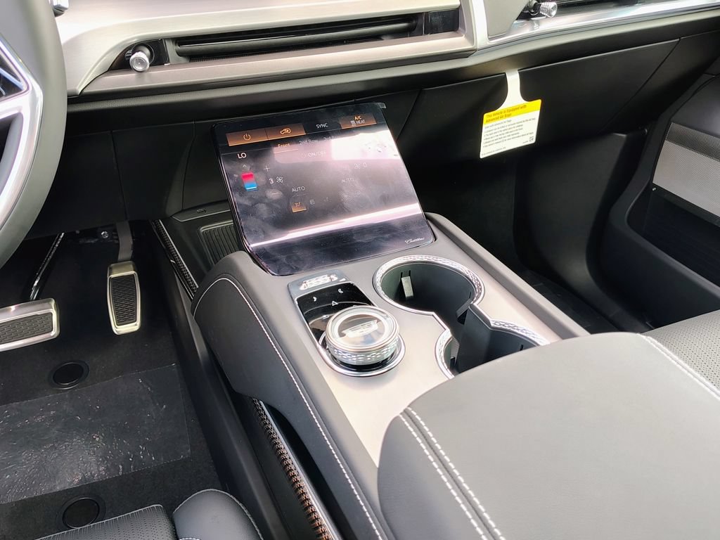 New 2027 Cadillac Vistiq Premium Luxury AWD/4WD image 51