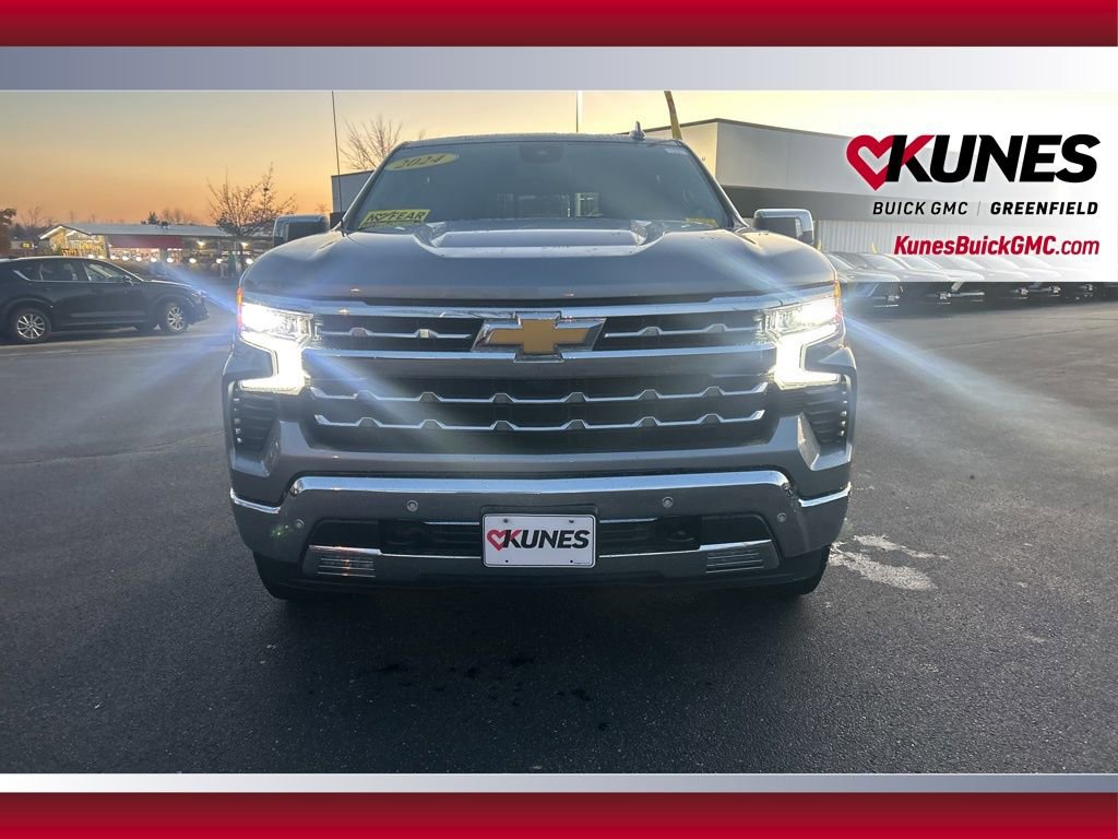 Used 2024 Chevrolet Silverado 1500 LTZ image 14