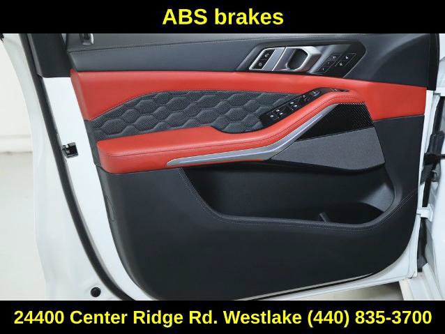 Used 2022 BMW X5 M w/ Competition Package 2 AWD/4WD image 16