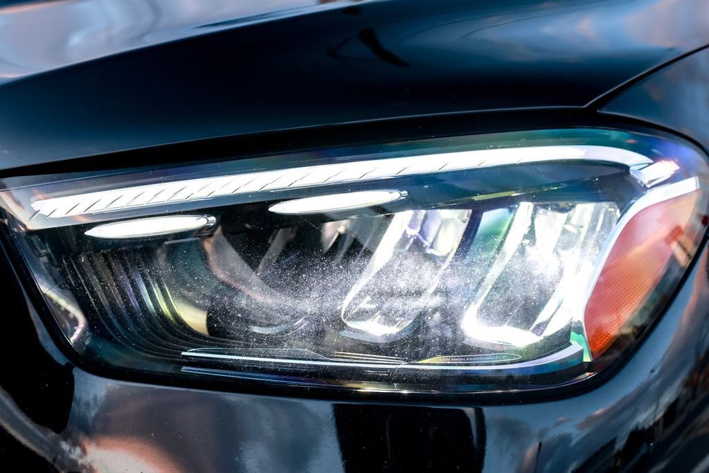 Used 2024 Mercedes-Benz GLE 450e 4MATIC w/ AMG Line Exterior image 19