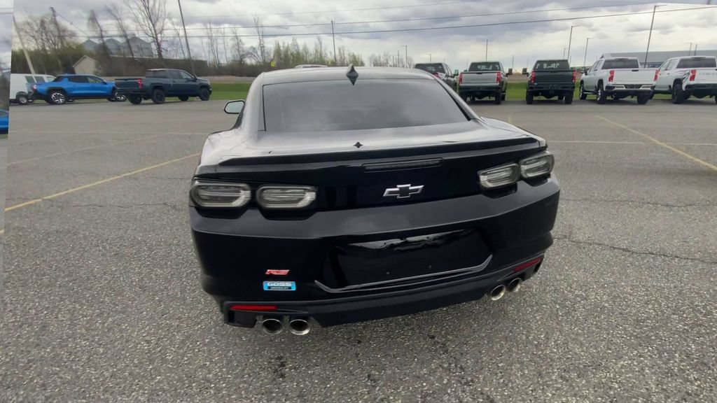 Certified 2024 Chevrolet Camaro LT w/ RS Package RWD image 7