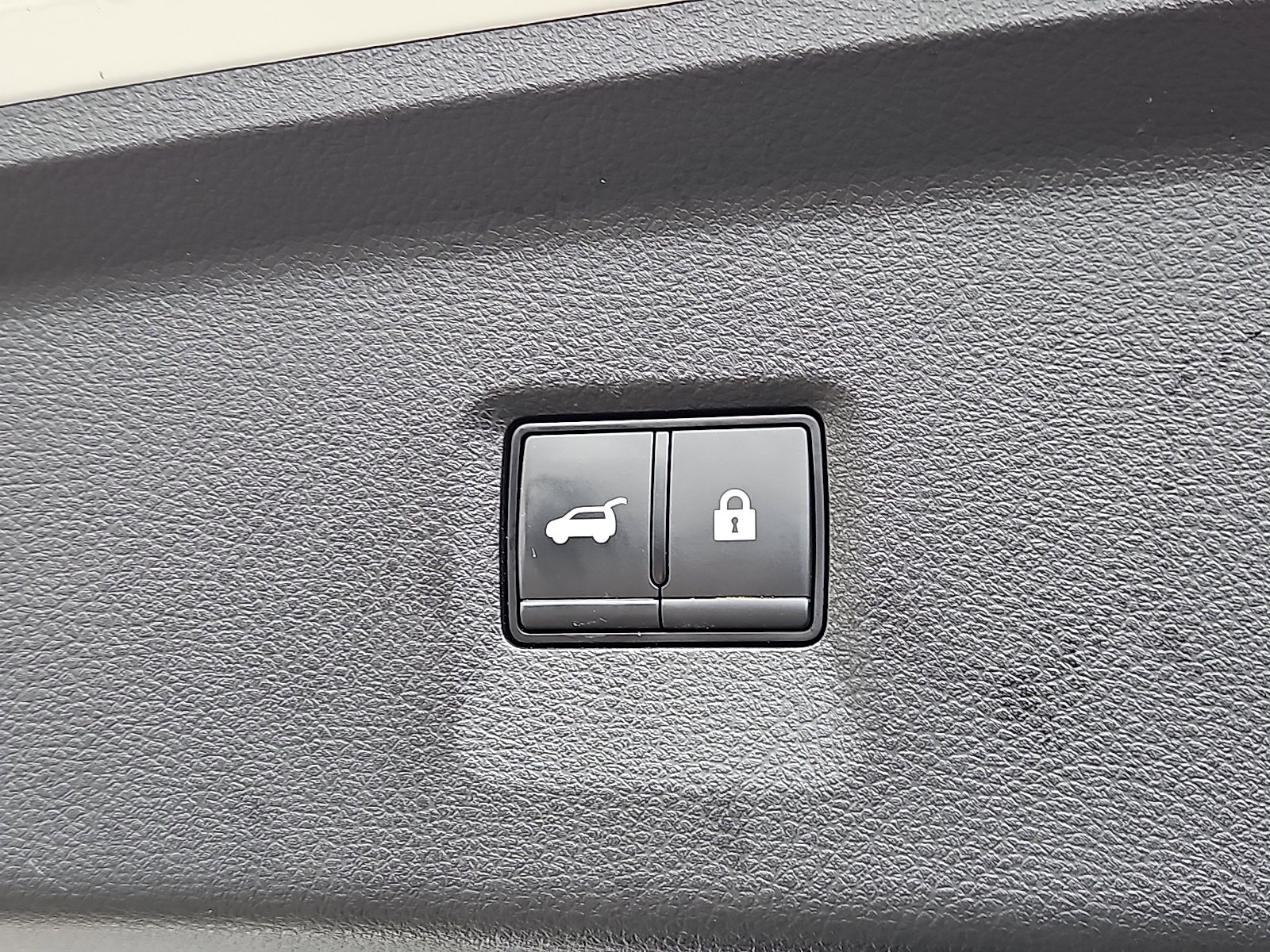 Certified 2023 INFINITI QX60 Luxe w/ Performance Audio Package image 30