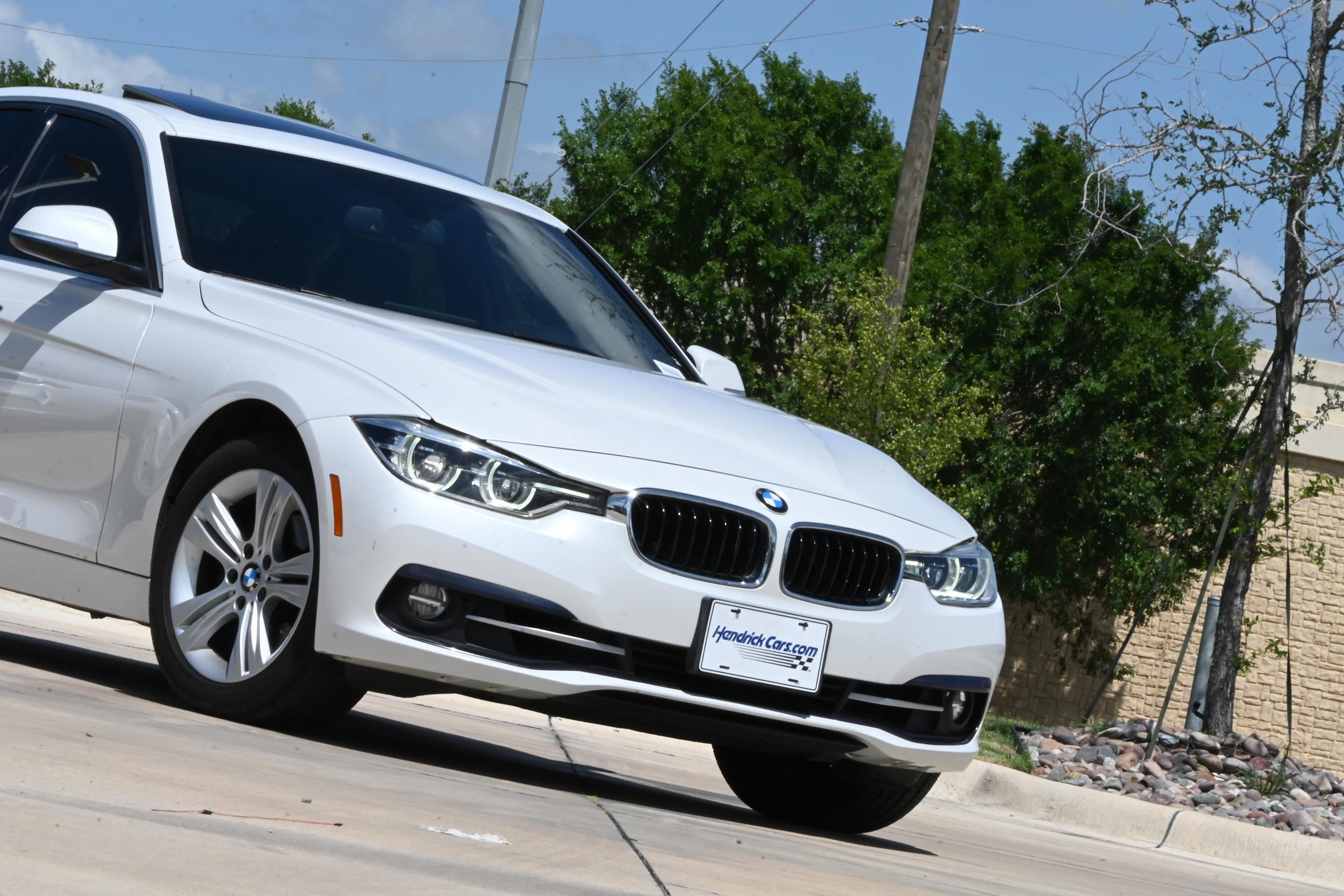 Used 2018 BMW 330i Sedan RWD image 37