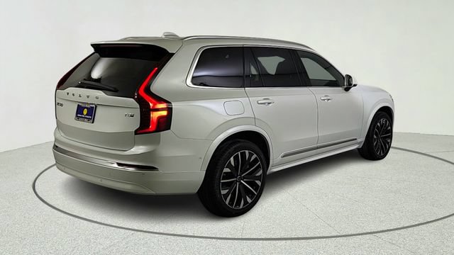 New 2026 Volvo XC90 T8 Plus w/ Protection Package AWD/4WD image 7