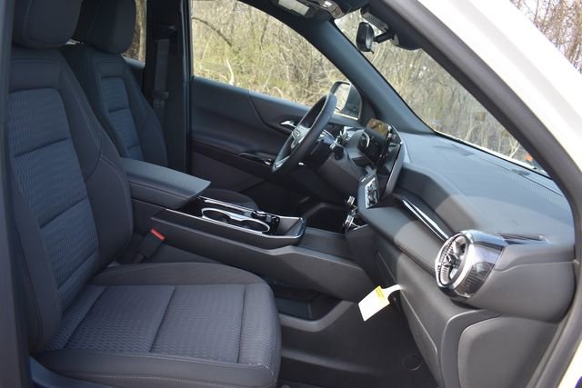 New 2026 Chevrolet Equinox LT w/ Safety and Technology Package image 14