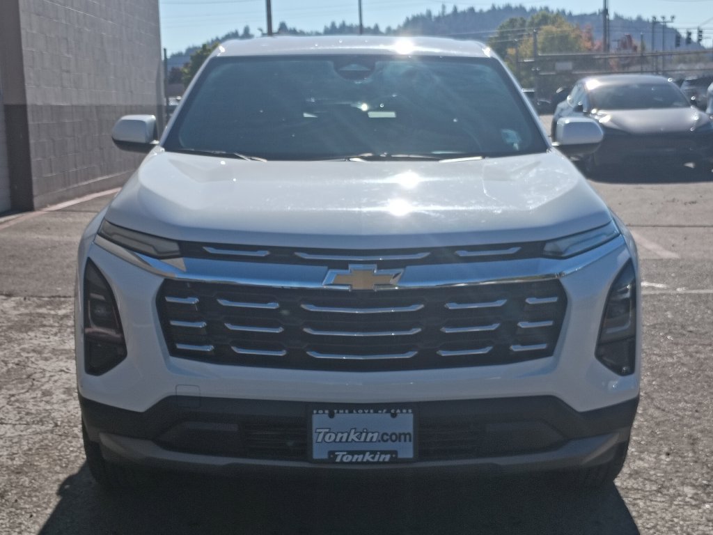 Used 2026 Chevrolet Equinox LT AWD/4WD image 13