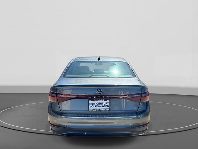 New 2026 Volkswagen Jetta SE FWD image 3