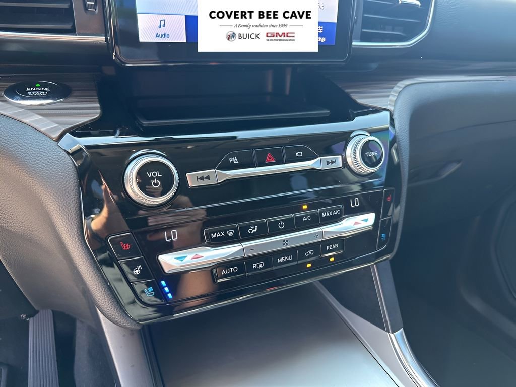 Used 2021 Ford Explorer Limited w/ Equipment Group 301A image 39