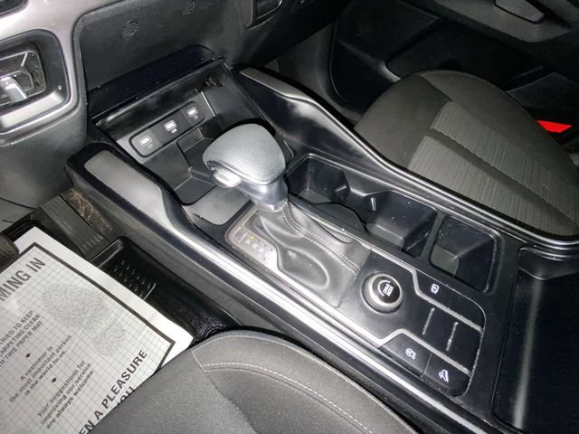 Used 2023 Kia Sorento LX image 19