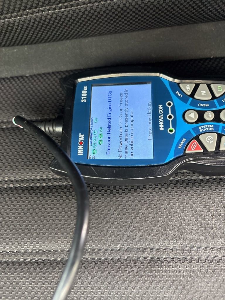 Used 2020 Ford Fusion SE image 10