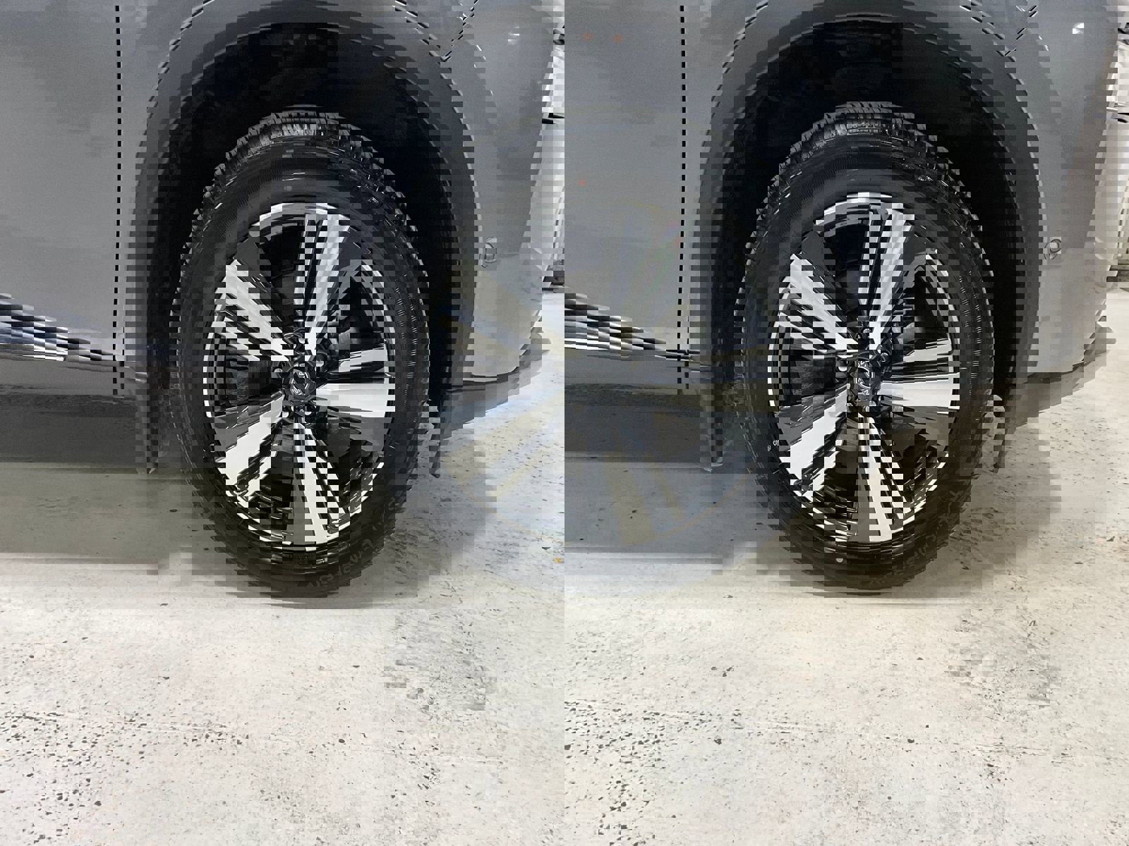 Used 2023 Nissan Rogue SL w/ SL Premium Package AWD/4WD image 11