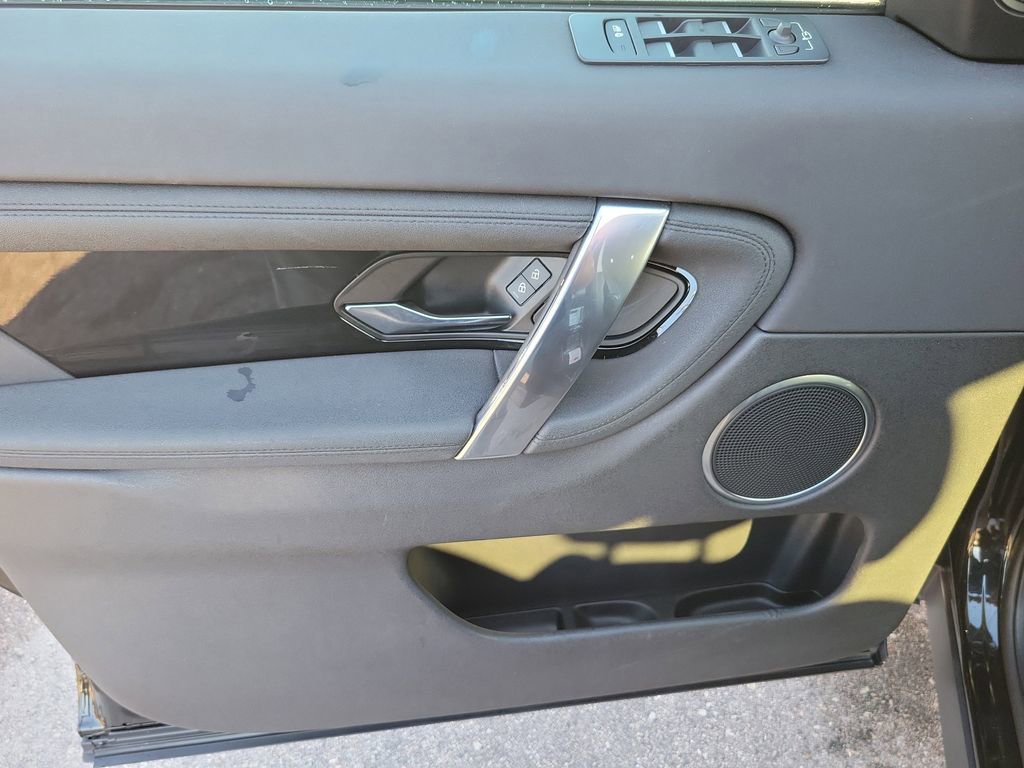 Used 2021 Land Rover Discovery Sport S image 14