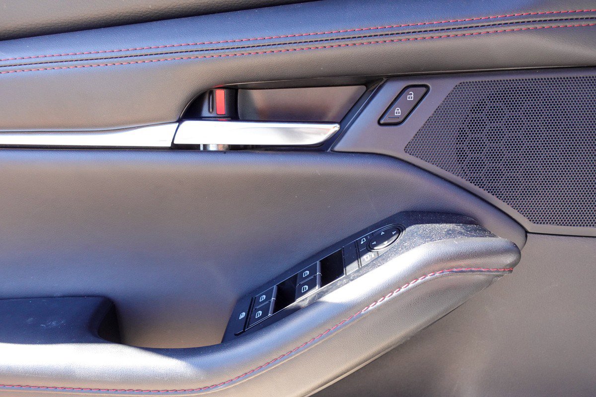 Certified 2024 MAZDA MAZDA3 s image 12