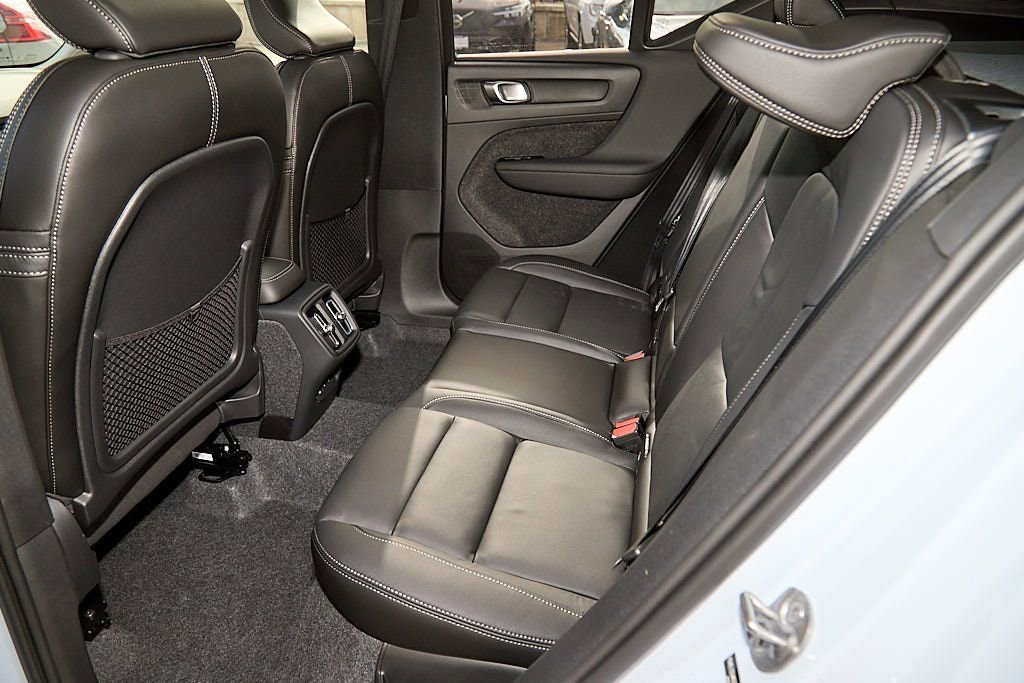 New 2026 Volvo XC40 B5 Ultra w/ Climate Package image 20