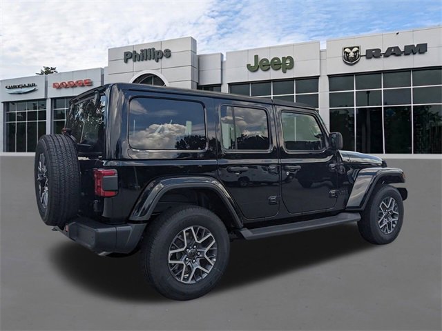 New 2025 Jeep Wrangler Sahara image 4