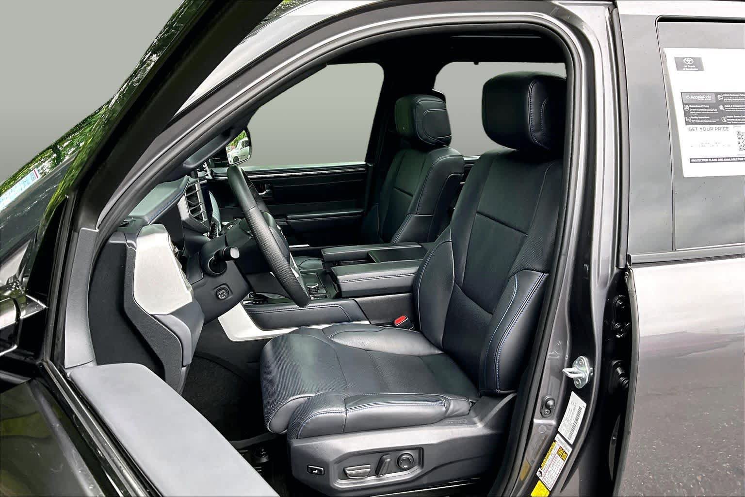 Used 2022 Toyota Tundra Platinum AWD/4WD image 9