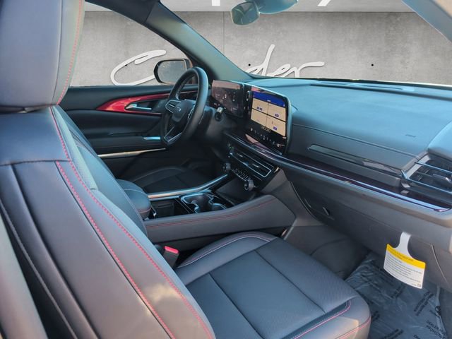 Used 2026 Chevrolet Traverse Z71 image 24