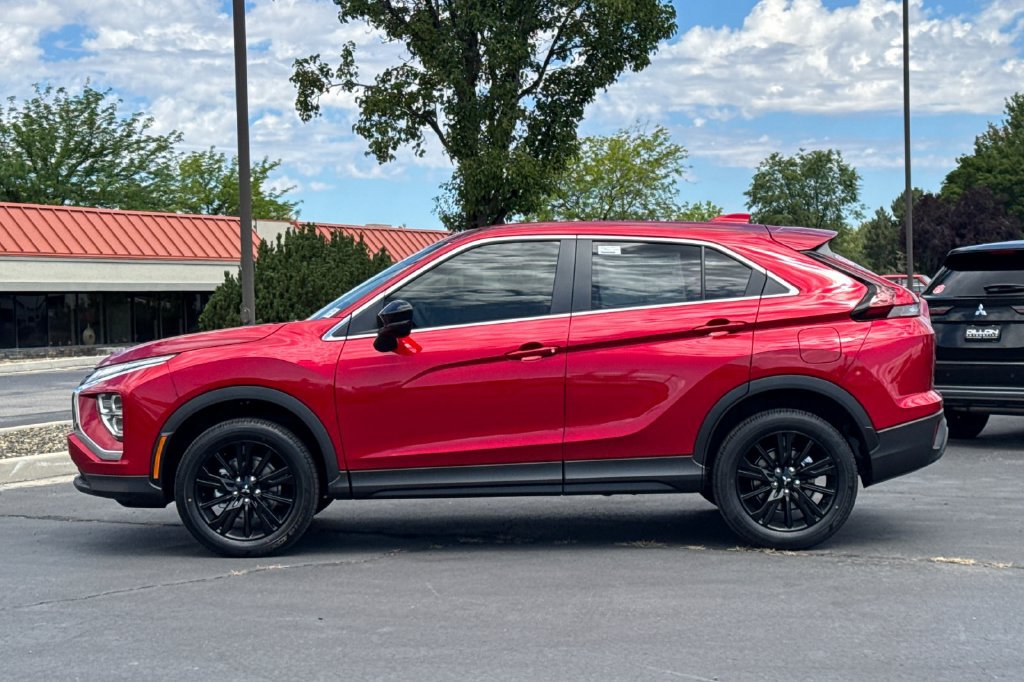 New 2026 Mitsubishi Eclipse Cross LE AWD/4WD image 10
