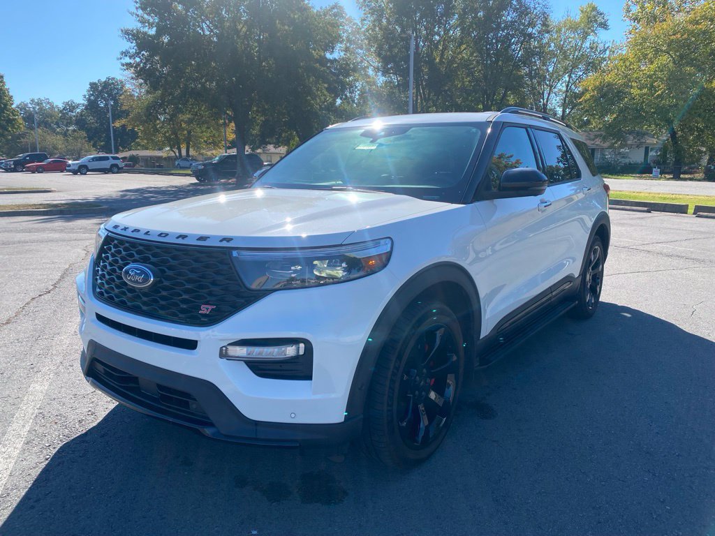 Used 2020 Ford Explorer ST w/ ST Street Pack AWD/4WD image 3