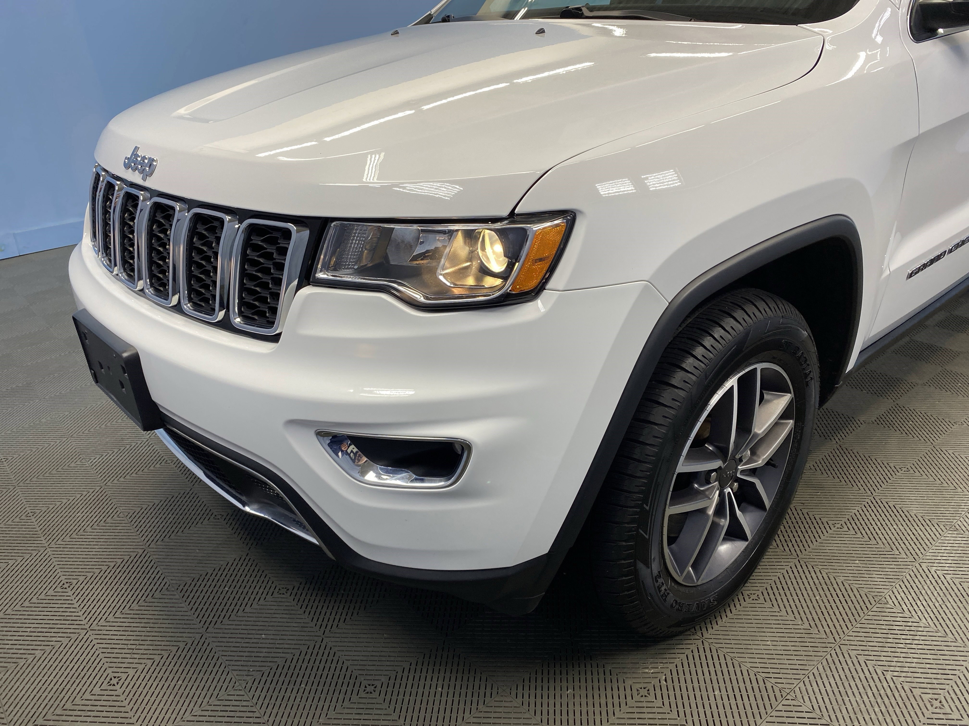 Certified 2022 Jeep Grand Cherokee Limited image 55