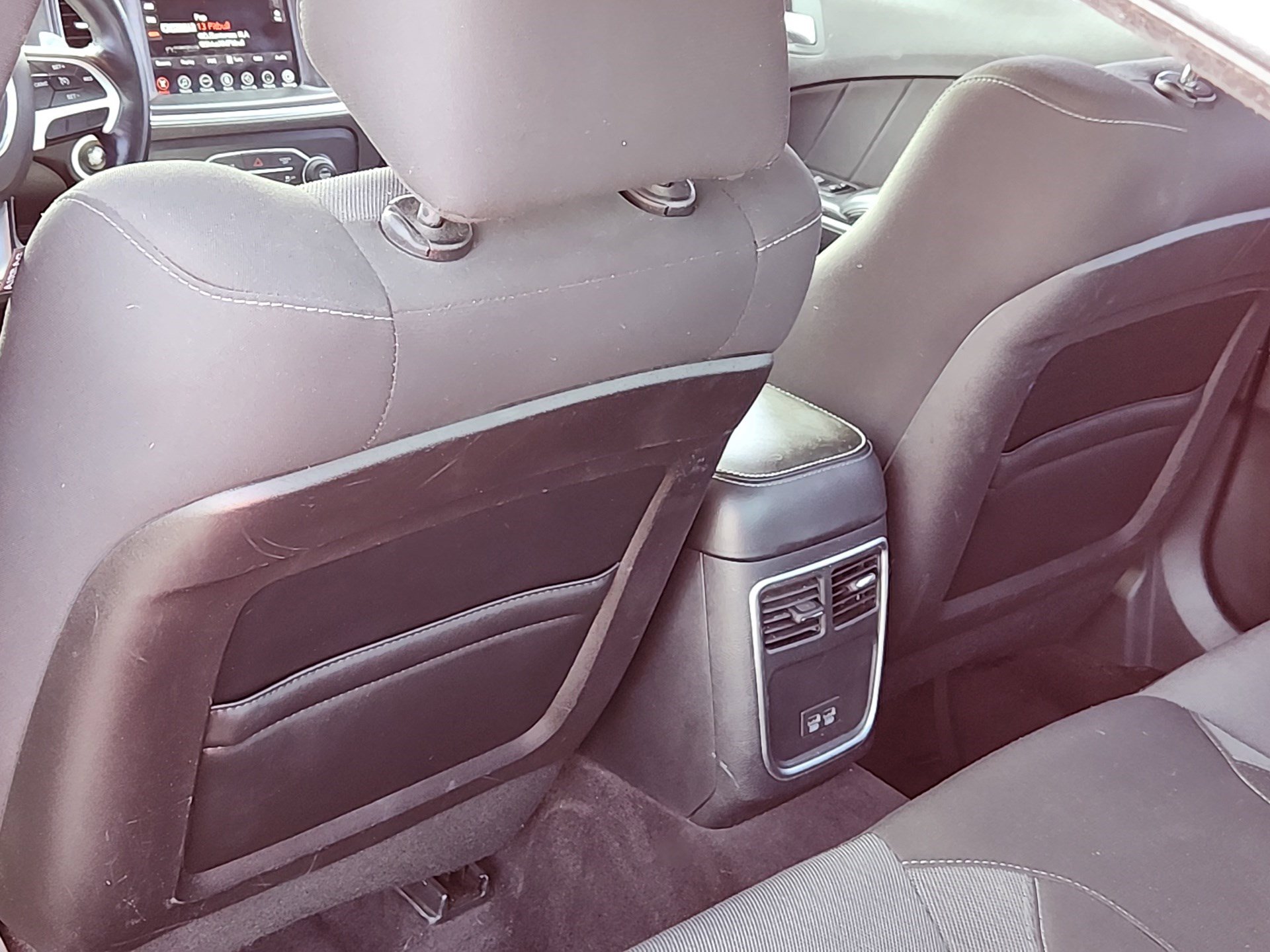 Used 2017 Dodge Charger R/T image 21