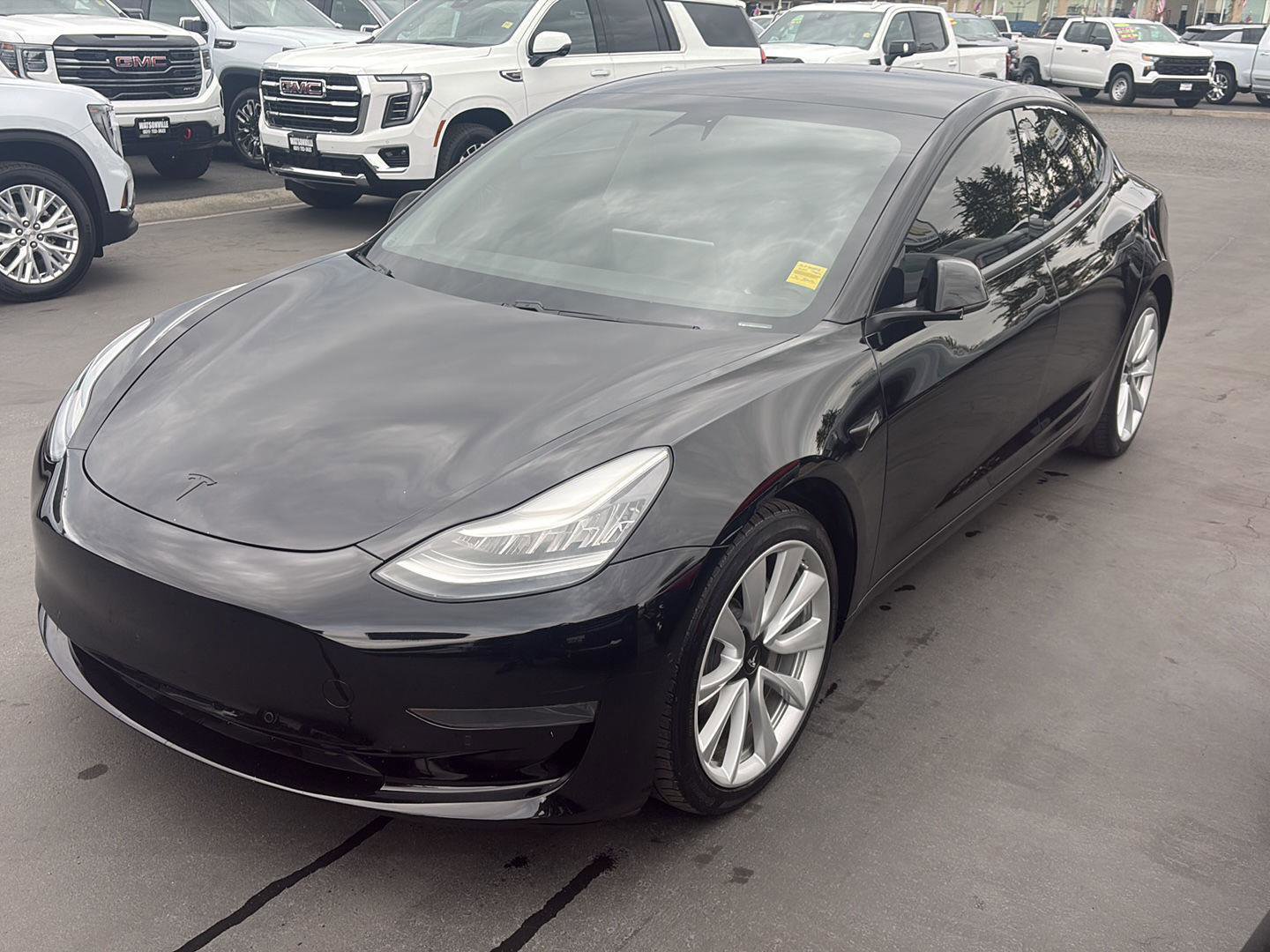 Used 2020 Tesla Model 3 Standard Range RWD image 1