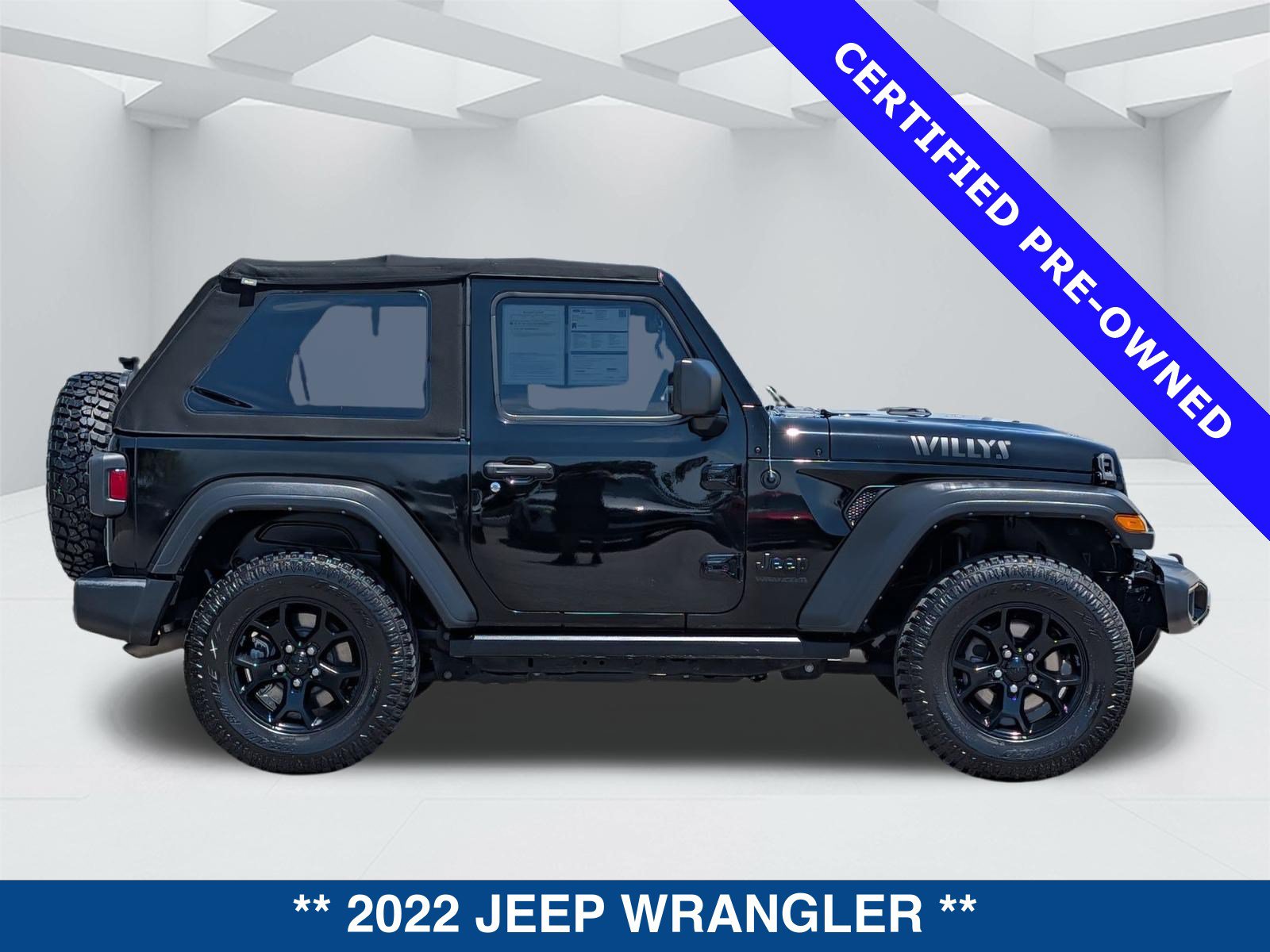 Used 2022 Jeep Wrangler Sport AWD/4WD image 3