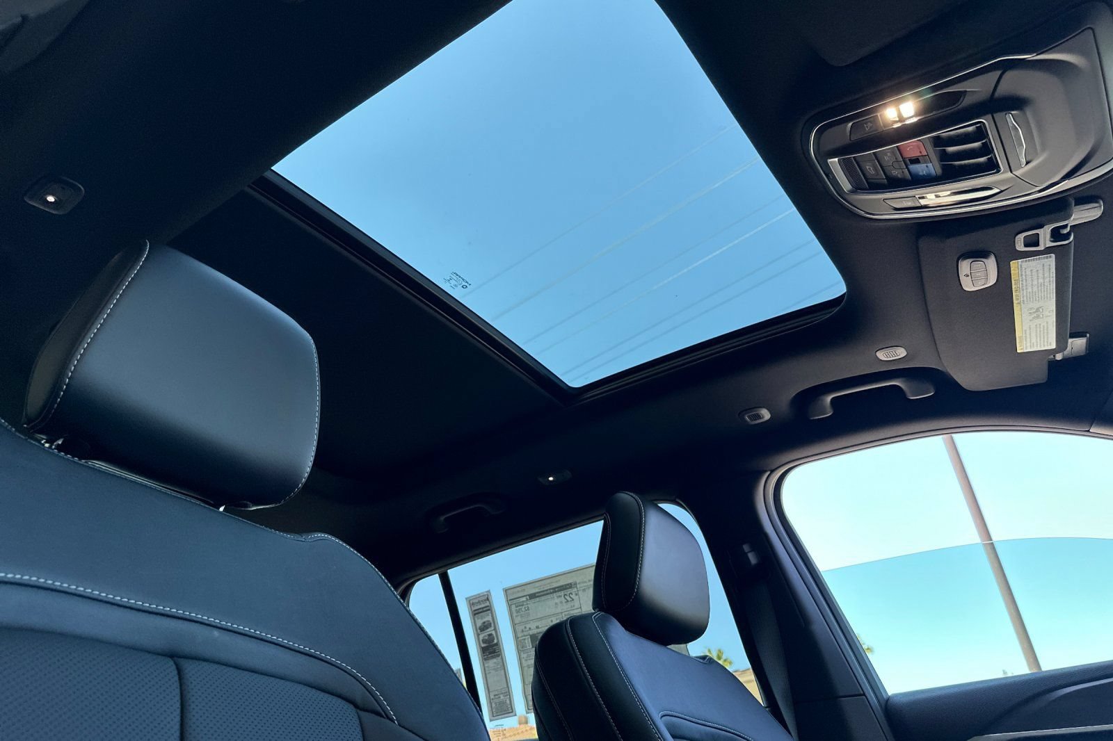 New 2026 Jeep Grand Cherokee L Limited AWD/4WD image 18