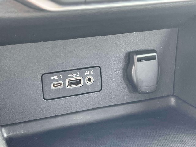 Used 2023 Nissan Sentra SV w/ All-Weather Package FWD image 26