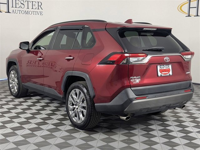 Used 2019 Toyota RAV4 Limited image 5