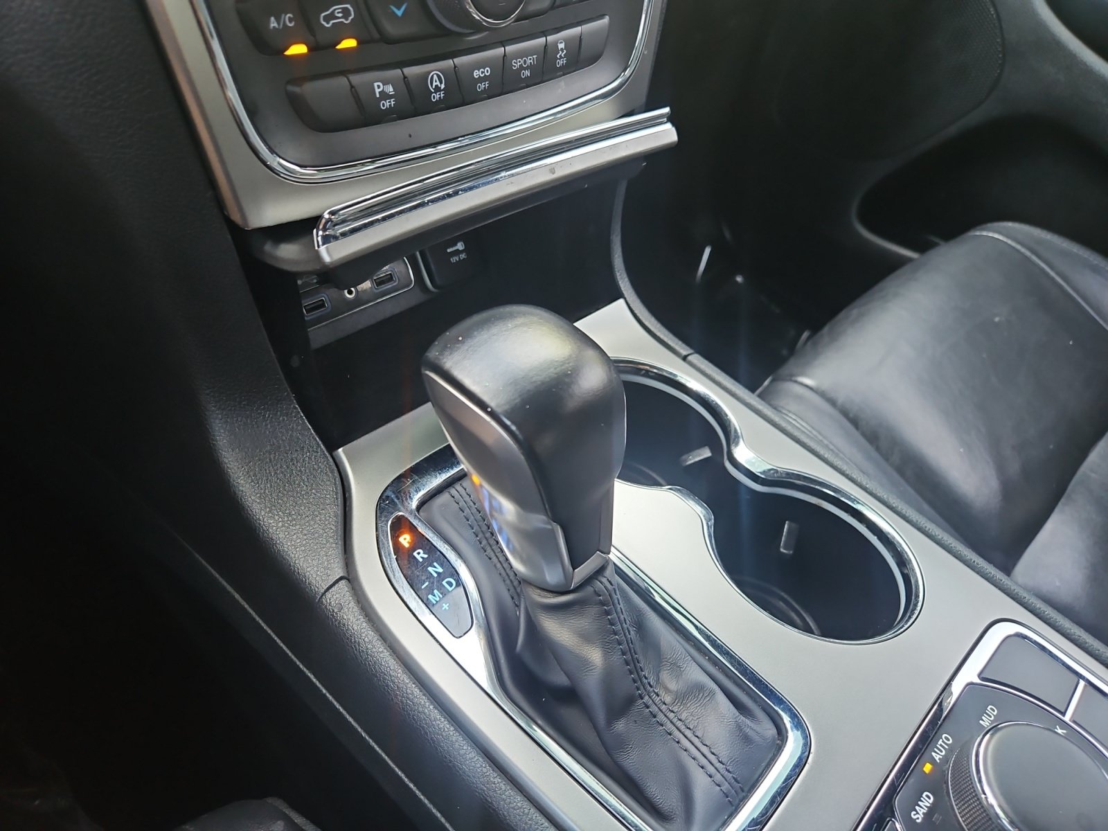 Used 2018 Jeep Grand Cherokee Limited AWD/4WD image 25
