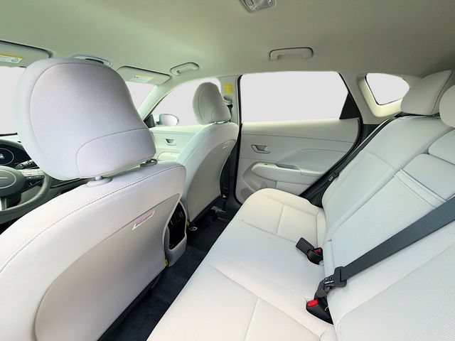 Certified 2025 Hyundai Kona SEL FWD image 24