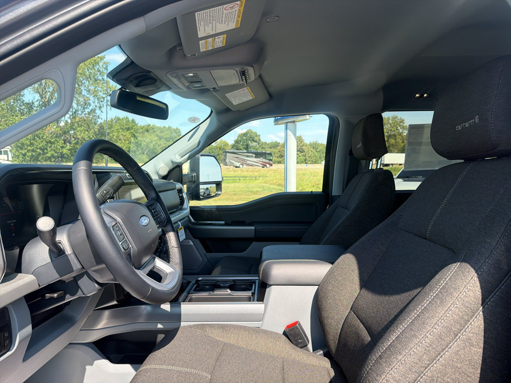 New 2027 Ford F250 XLT w/ XLT Premium Package AWD/4WD image 12