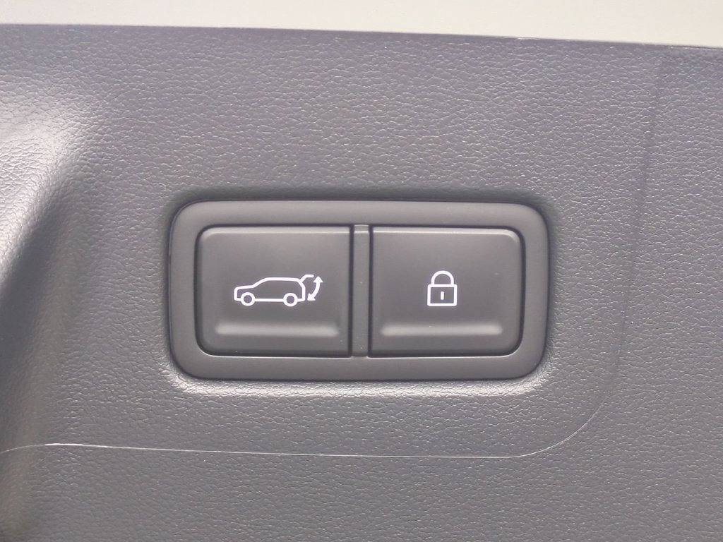 New 2027 Hyundai Santa Fe SE FWD image 15