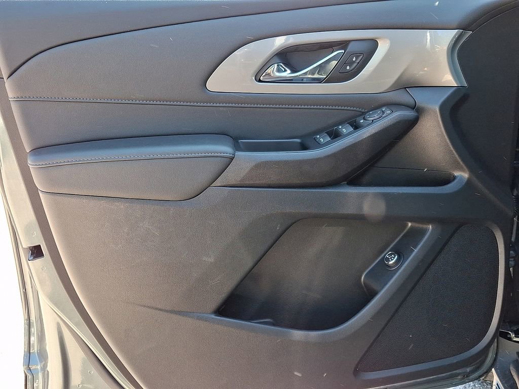 Certified 2023 Chevrolet Traverse LT image 14