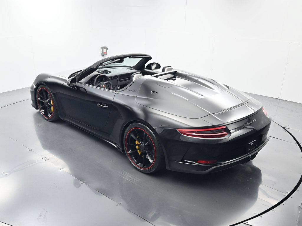 Certified 2019 Porsche 911 Speedster RWD image 47