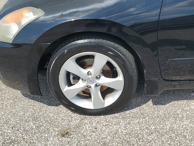 Used 2007 Nissan Altima 3.5 SE w/ Sport Pkg FWD image 8