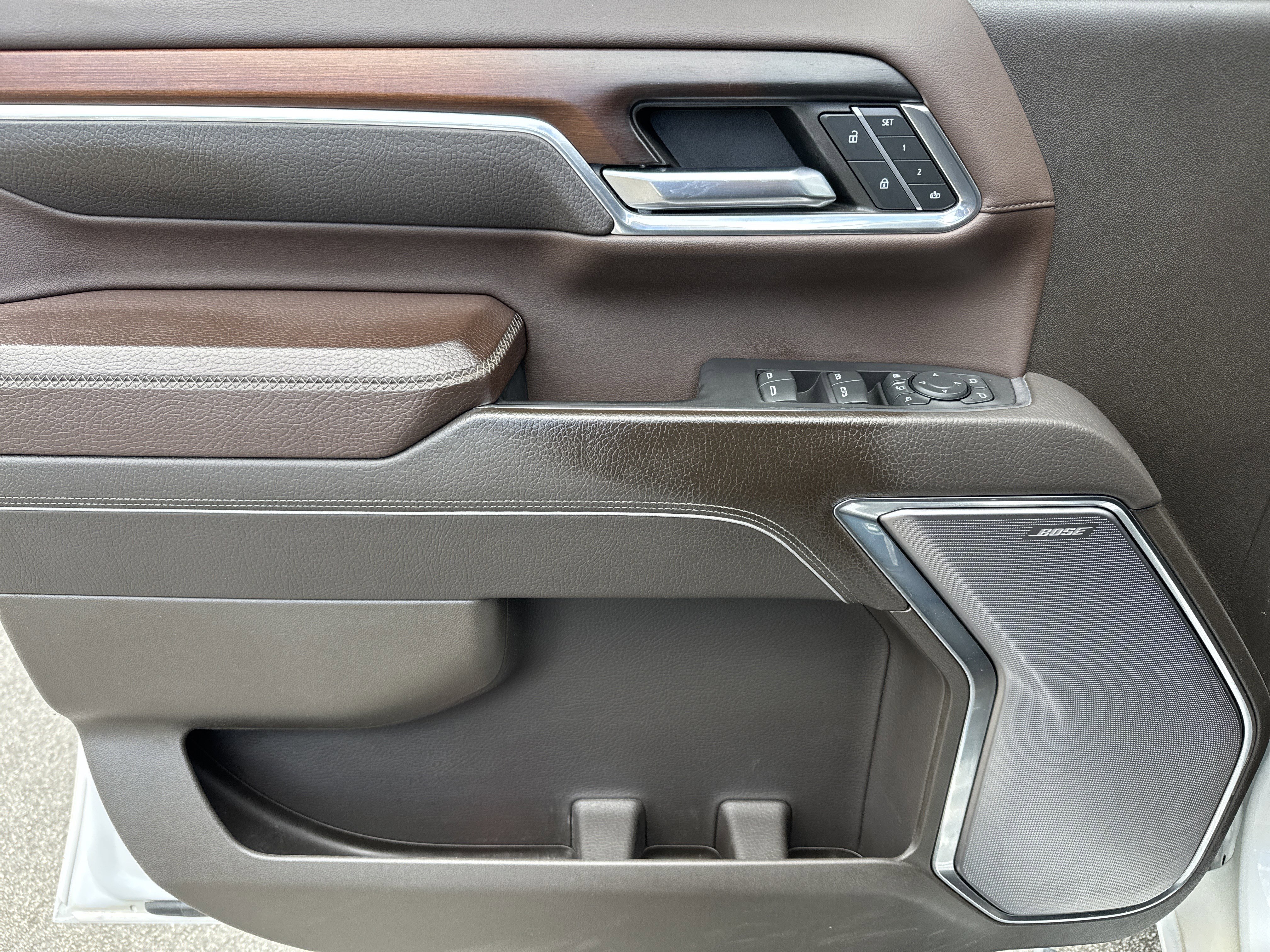 Used 2024 GMC Sierra 3500 Denali w/ Technology Package image 14